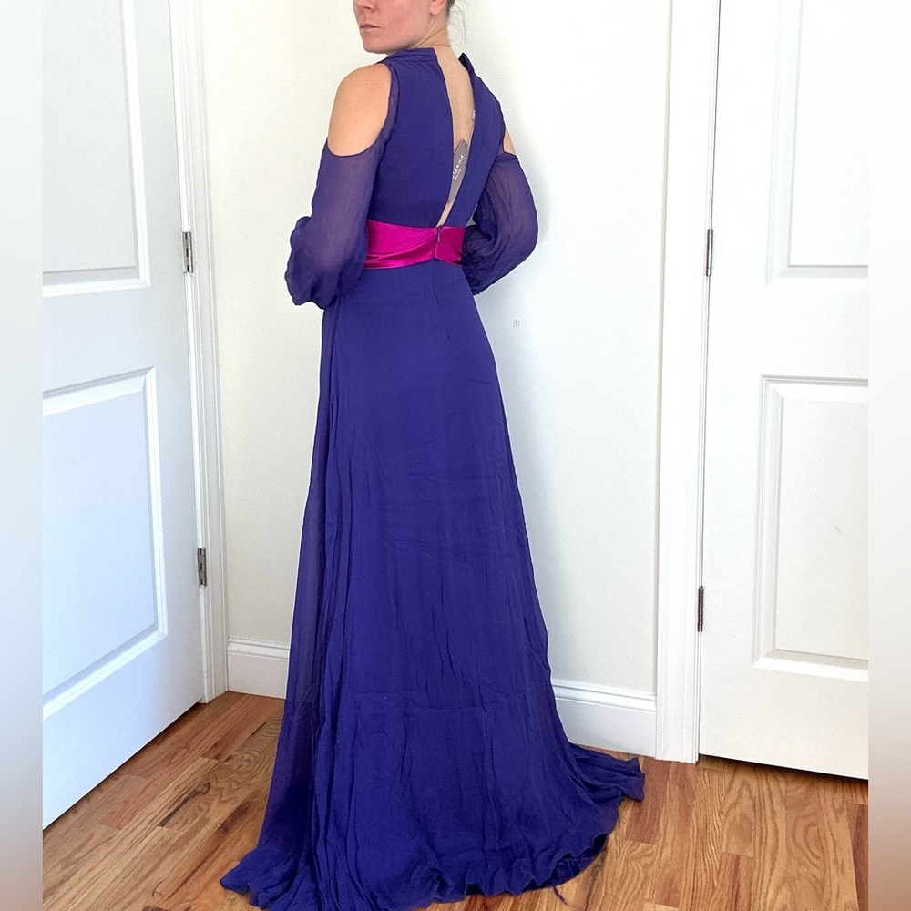 Gorgeous One Of A Kind Silk Evening Gown - Picture 7 of 12